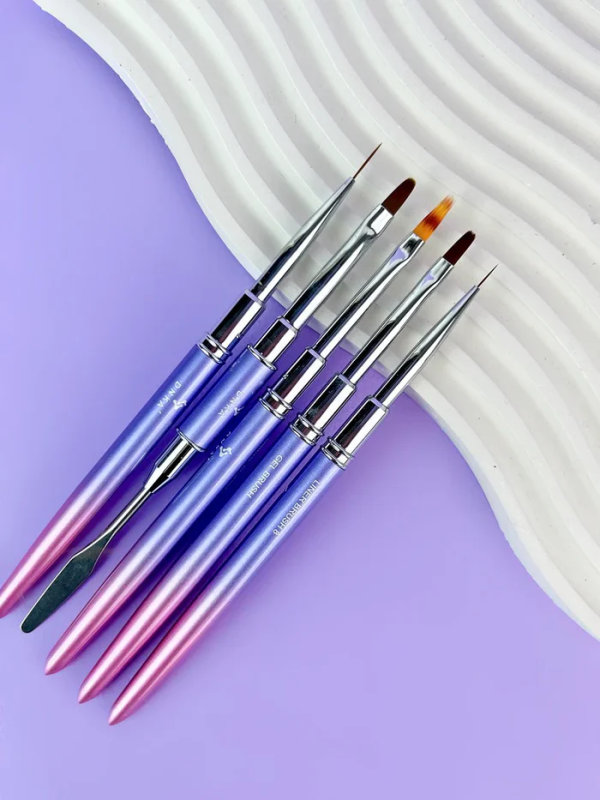 Brush DNKa' #0004 Polygel